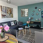 De Charme , Royan, Proche Avec Balcon. شقة
