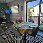 شقة De Charme , Royan, Proche Avec Balcon.